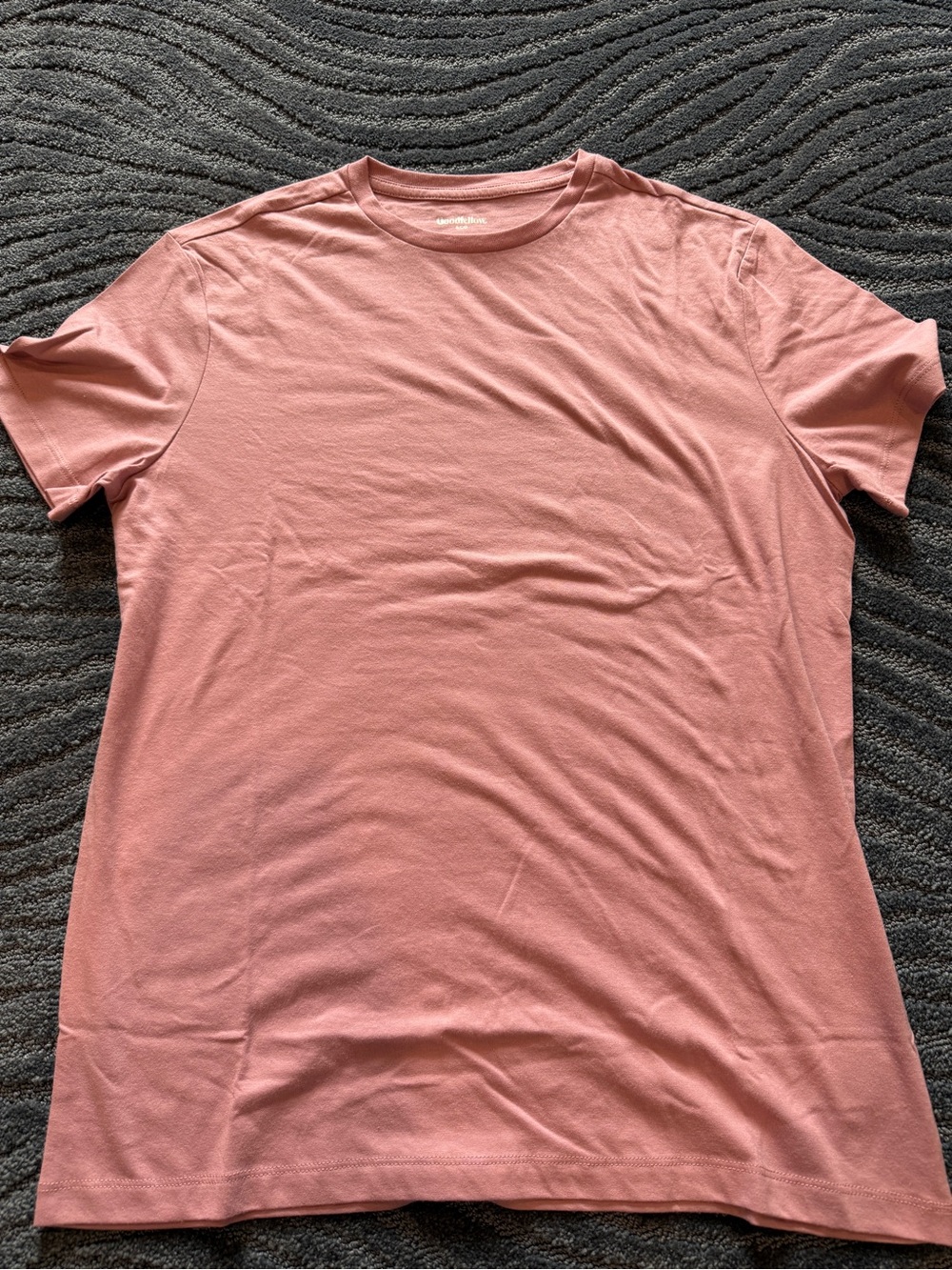 Men’s pink goodfellow t shirt